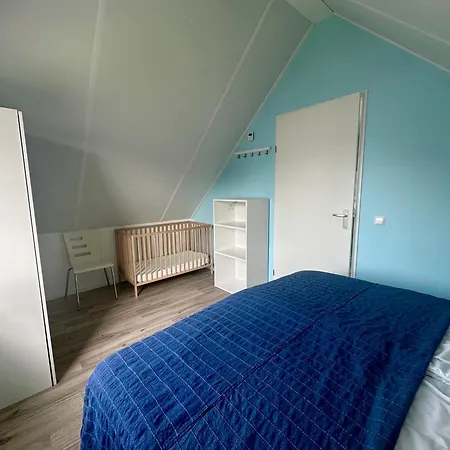 De Wielen 58 Nyaraló